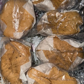 Kam Hing Bakery - Bakeries Near Me - New York, New York