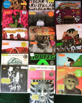 Vinyl Alley / Voodoo Vinyl by null