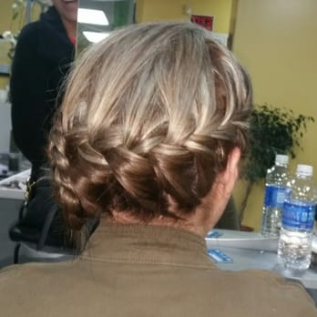 Salon De Belleza Tepa - Retouch highlights and a very quickly made braid. I love it! - Hair Salons Near Me - Carson, California