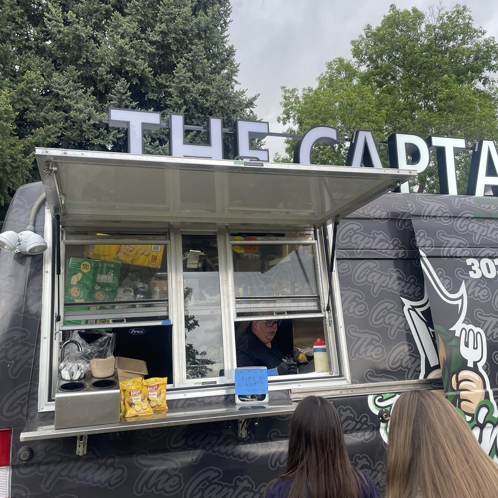 The Captain Tacos & Sushi - The Captain food truck - Food Trucks Near Me The Captain Tacos & Sushi - The Captain food truck - Food Trucks Near Me