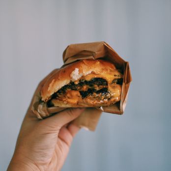 YOBURGER - Jeg spiser mine burgere uden grønt i - Burgers Near Me - Copenhagen, 84 YOBURGER - Jeg spiser mine burgere uden grønt i - Burgers Near Me - Copenhagen, 84