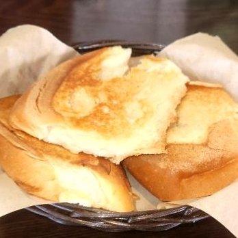 Padrino's Cuban - Boca Raton - Garlic Bread - Cuban Near Me - Boca Raton, Florida Padrino's Cuban - Boca Raton - Garlic Bread - Cuban Near Me - Boca Raton, Florida