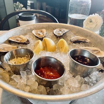 Beverley’s Bistro & Bar - Oysters - Cocktail Bars Near Me - Dallas, Texas Beverley’s Bistro & Bar - Oysters - Cocktail Bars Near Me - Dallas, Texas