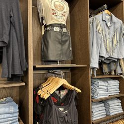 Boot Barn
