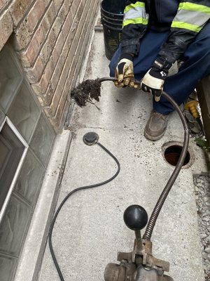 Go-Rooter Emergency plumbers Logo