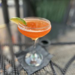 High St. Hop House - Naked and famous