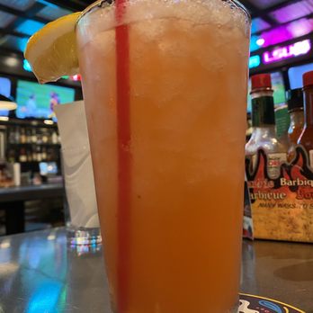 Phil's BBQ - Strawberry Vodka Lemonade - Barbeque Near Me - Temecula, California