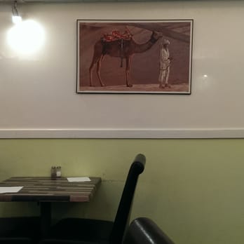 Savan's Aahaar - Valuable paitings are part of the scenery - Indian Near Me - Antwerp, VAN