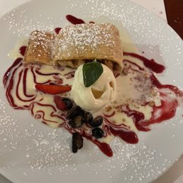Apple Strudel Apple Strudel
