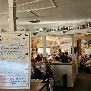 Krain Corner Inn - Breakfast & Brunch Near Me - Enumclaw, Washington