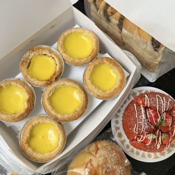 Cake Talk - Patisserie/Cake Shop Near Me - Toronto, Ontario