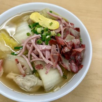 Shiro's Saimin Haven - Small portion - Hawaiian Near Me - Aiea, Hawaii