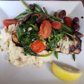 Cobb's Landing - Mediterranean Salmon - Seafood Near Me - Fort Pierce, Florida