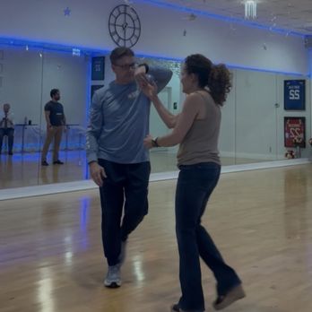 Todos Club - Dancing lesson - Yoga Near Me - Weston, Florida