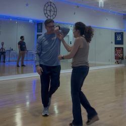 Todos Club - Dancing lesson
