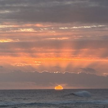 The Beach House - Sunset - Asian Fusion Near Me - Koloa, Hawaii