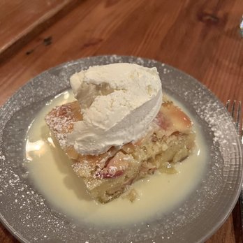 Bronwyn - APFEL Kuchen - German Near Me - Somerville, Massachusetts