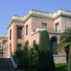 Musée International d'Art Naïf Anatole Jakovsky
