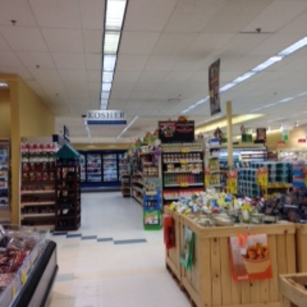 Shaw's - Shaw's -- Shaw's Plaza: 780 South Main Street, Sharon Interior - Grocery Near Me - Sharon, Massachusetts Shaw's - Shaw's -- Shaw's Plaza: 780 South Main Street, Sharon Interior - Grocery Near Me - Sharon, Massachusetts