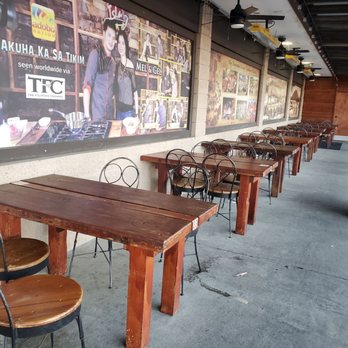 Isla Restaurant - Outdoor seating - Filipino Near Me - Newark, California Isla Restaurant - Outdoor seating - Filipino Near Me - Newark, California