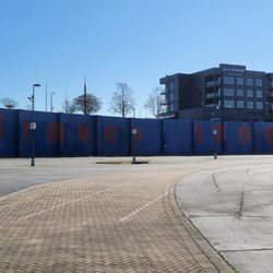 Hank Aaron Home Run Wall - Old stadium wall