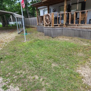Taylor lawn Services - a view of the back yard of a home - Lawn Services Near Me - Quinlan, Texas Taylor lawn Services - a view of the back yard of a home - Lawn Services Near Me - Quinlan, Texas
