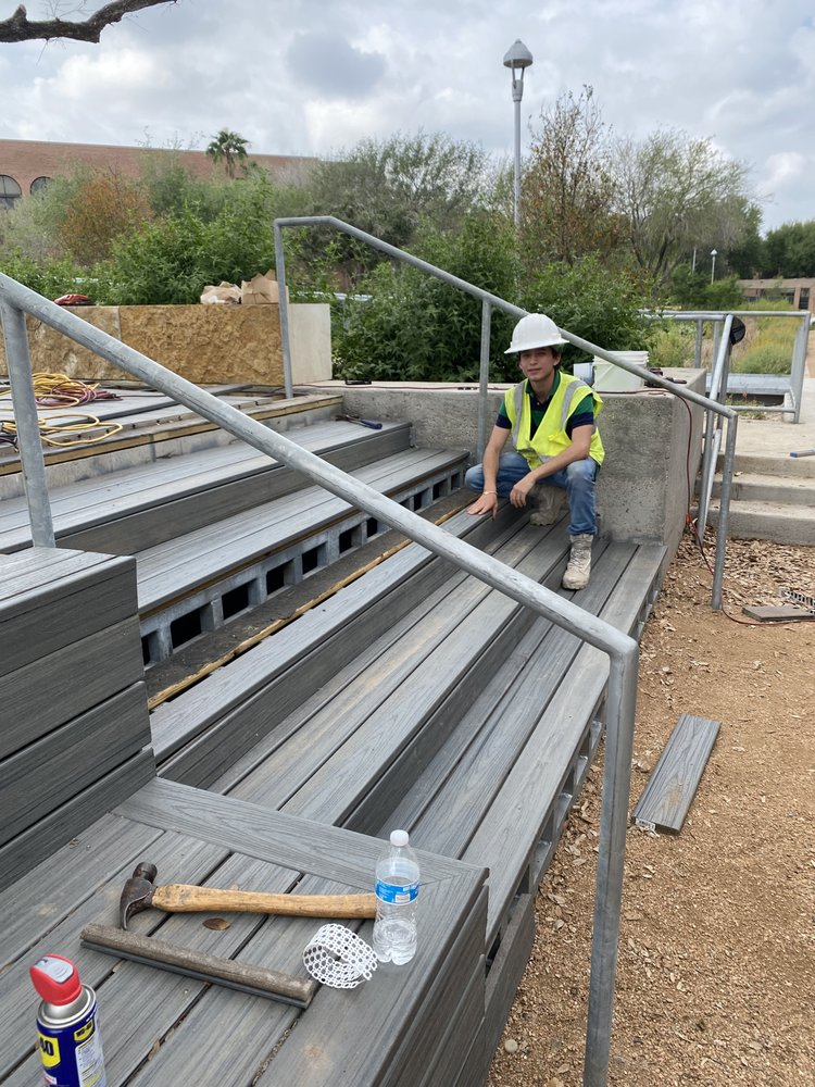 Slide of Akasia Builds