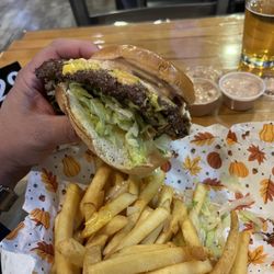 Spanky Burger and Brew - Great burger