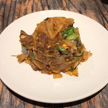 Up Thai - Pad Se-Ew - Thai Near Me - New York, New York Up Thai - Pad Se-Ew - Thai Near Me - New York, New York