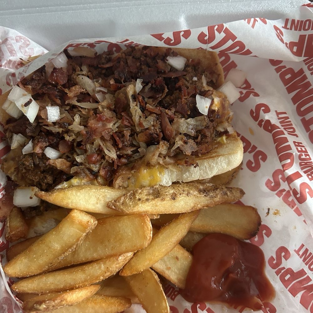 Stomp's Burger Joint 2 - Drunken Dog with chili added and a side of Steak Fries - Burgers Near Me - Pearland, Texas Stomp's Burger Joint 2 - Drunken Dog with chili added and a side of Steak Fries - Burgers Near Me - Pearland, Texas