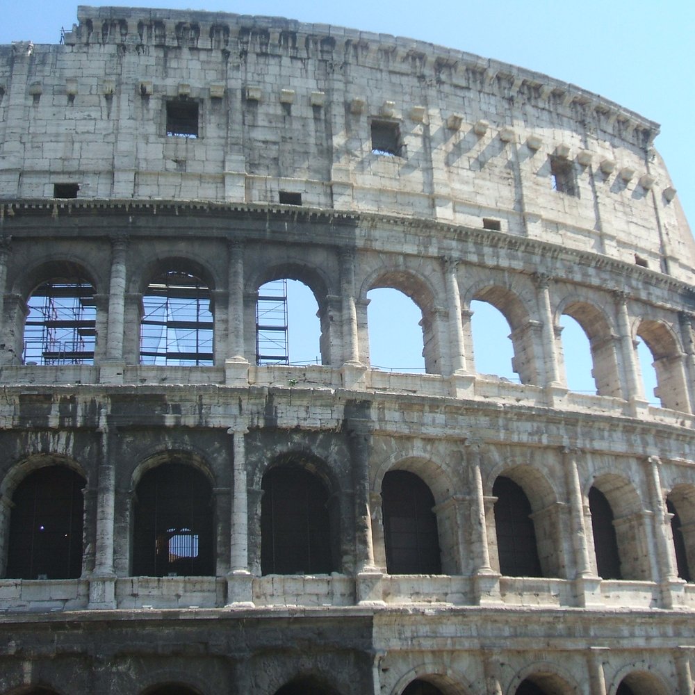 Colosseo - Local Flavor Near Me - Rome, RM