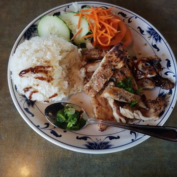 Gogo Pho Bar - My friend is having the grilled chicken, very tender with the lemongrass marinade. Fresh vegetables on the side. - Vietnamese Near Me - Beaverton, Oregon