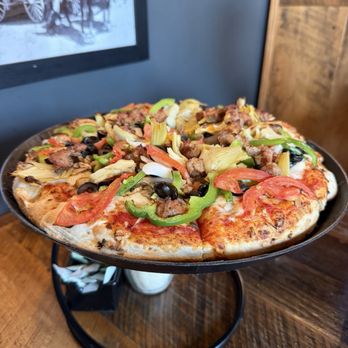 Old Town Pizza - Veggie w/sausage - Pizza Near Me - Auburn, California