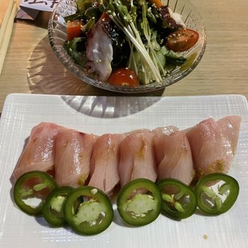 Sushi Enya - Pasadena - Albacore sashimi with jalapeños. And the excellent seaweed salad. - Sushi Bars Near Me - Pasadena, California