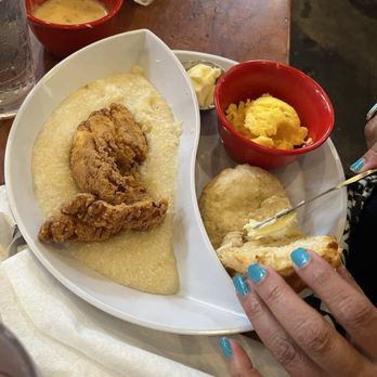 Ruby Slipper Decatur - Chicken and grits. - Breakfast & Brunch Near Me - New Orleans, Louisiana