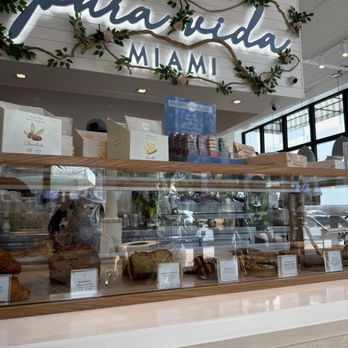 Pura Vida Miami - Ordering counter - Breakfast & Brunch Near Me - Miami, Florida Pura Vida Miami - Ordering counter - Breakfast & Brunch Near Me - Miami, Florida