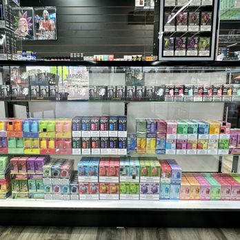 TIGERS TEXAN SMOKE - Updated June 2026 - 11 Photos - 415 N Palestine St,  Athens, Texas - Vape Shops
