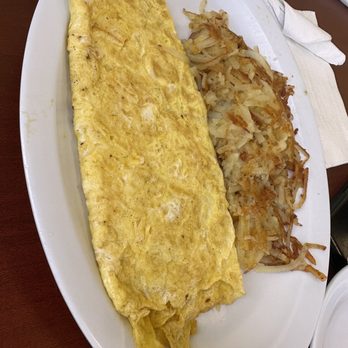 Brothers Egg House - Cheese Omelette with Hashbrowns - Breakfast & Brunch Near Me - Houston, Texas