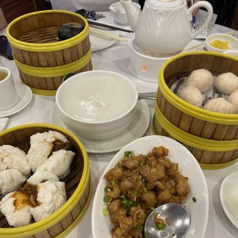 Chef Tony - Deep fried chicken knee, seafood congee, shrimp dumpling and bbq pork bun - Dim Sum Near Me - Richmond, British Columbia Chef Tony - Deep fried chicken knee, seafood congee, shrimp dumpling and bbq pork bun - Dim Sum Near Me - Richmond, British Columbia