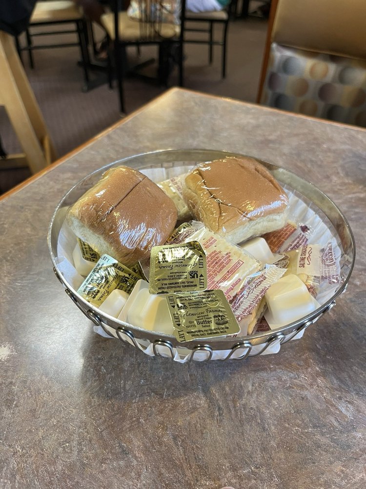 SOPHIA’S RESTAURANT Updated November 2024 17 Photos & 63 Reviews