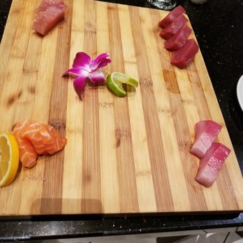 Tang's Sushi - 10 piece sashimi. Needed to be served on a smaller platter. Sashimi was amazingly fresh n plentiful - Sushi Bars Near Me - Roseville, California Tang's Sushi - 10 piece sashimi. Needed to be served on a smaller platter. Sashimi was amazingly fresh n plentiful - Sushi Bars Near Me - Roseville, California