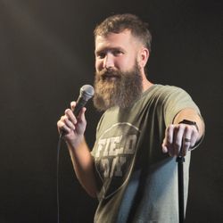 Boomerang Comedy Theater - Standup shows include a weekly Sun open mic, Boom Box on the 1st Fri, KaBoom and Gun Control on the 3rd Sat, and SheBoom on the 4th Sat.