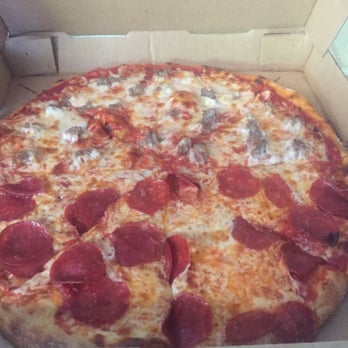 Mr D's Pizza - Pizza Near Me - Plantation, Florida Mr D's Pizza - Pizza Near Me - Plantation, Florida