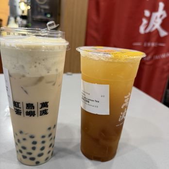 Wanpo Tea Shop - Pistachio Cheese Cream Tea Latte 開心果奶蓋那堤 and Aiyu Jelly Lemon Tea 金牌愛玉檸檬 - Bubble Tea Near Me - Millbrae, California