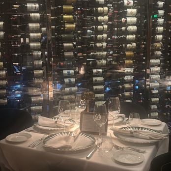 Daniel’s - Steakhouses Near Me - Coral Gables, Florida