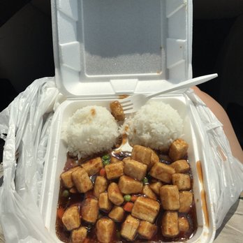 New Teriyaki & Wok - (W12) General Tso's tofu (originally chicken but I don't eat meat so I asked for tofu) - Japanese Near Me - Auburn, Washington New Teriyaki & Wok - (W12) General Tso's tofu (originally chicken but I don't eat meat so I asked for tofu) - Japanese Near Me - Auburn, Washington