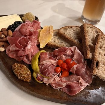 Wally's - New American Near Me - Beverly Hills, California