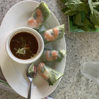 Pho Kapahulu - Shrimp rolls - Vietnamese Near Me - Honolulu, Hawaii