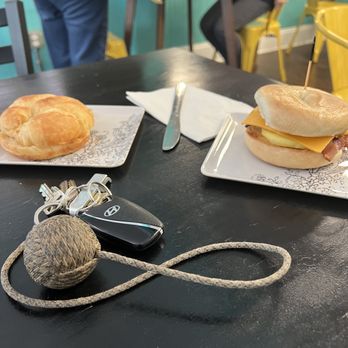 Hideaway Cafe - Coffee & Tea Near Me - Winchester, Virginia