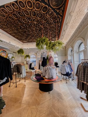 Anthropologie by null